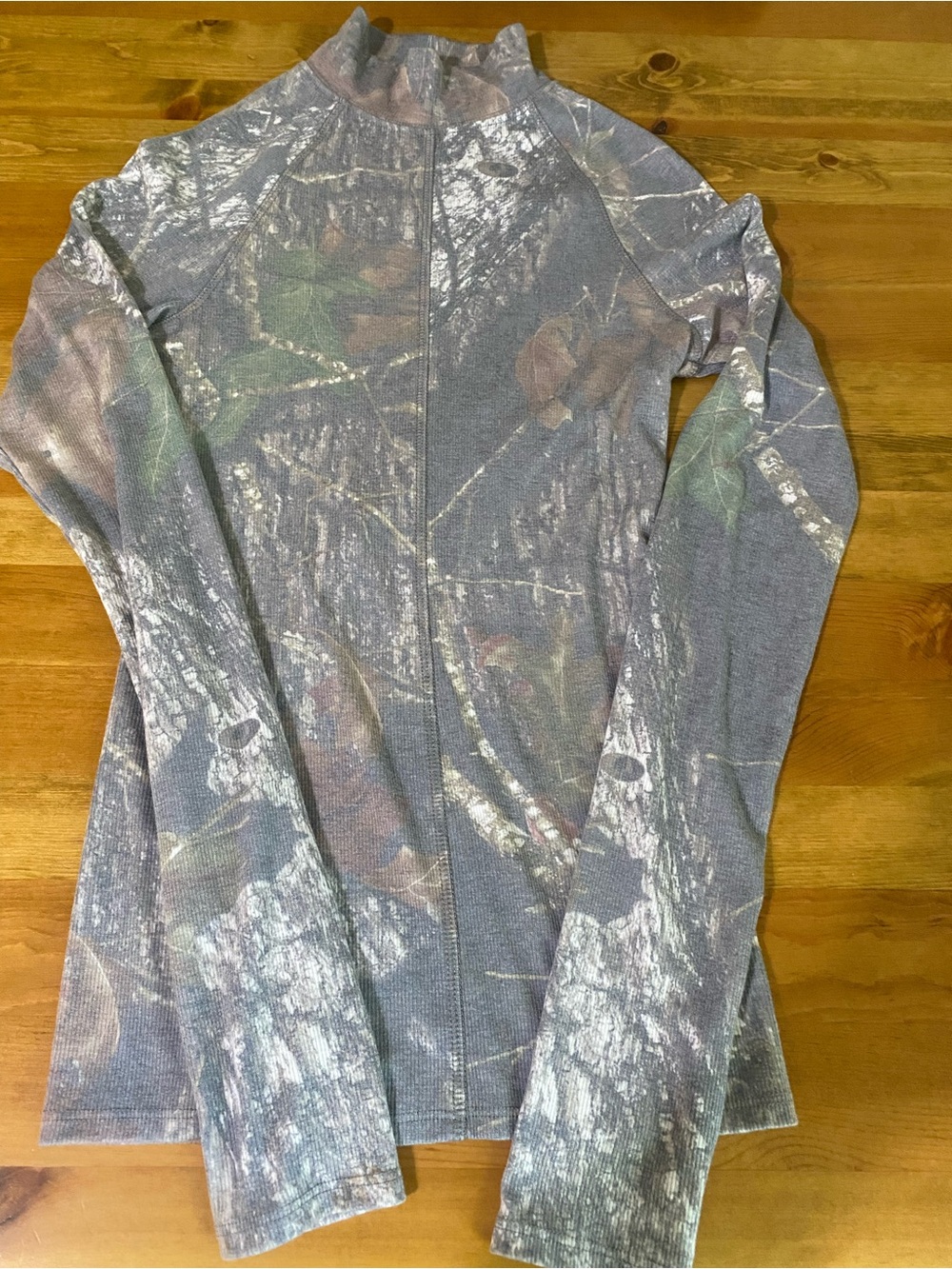 Tribe Kelley mossy oak camo mock top